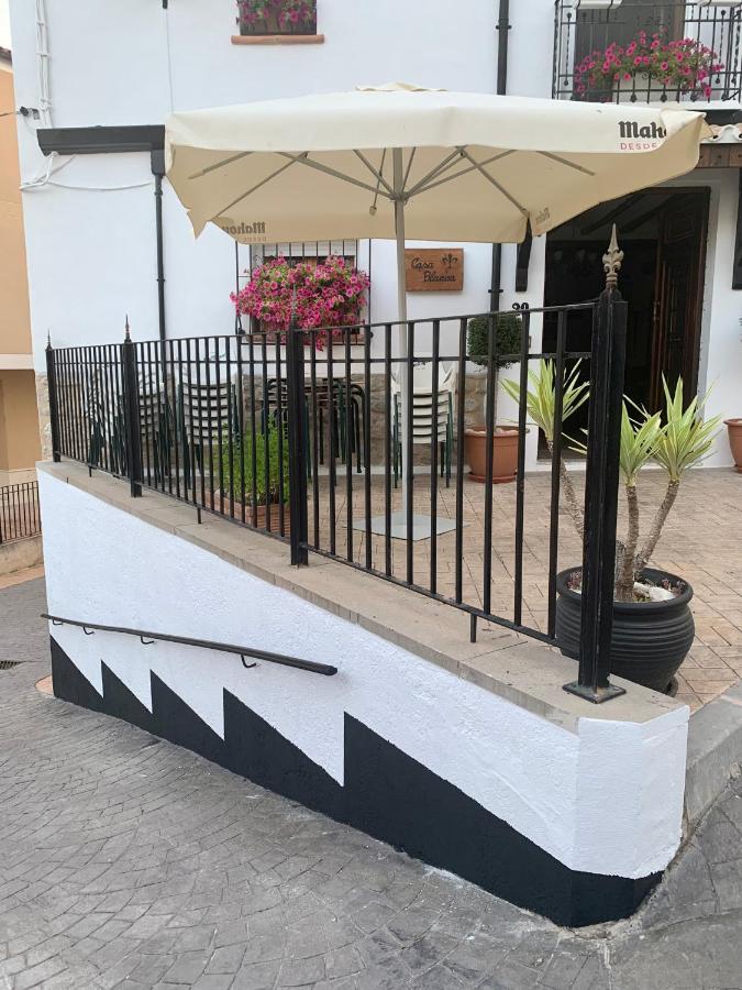 Casa Blanca Bed & Breakfast Castell De Castells Exterior photo