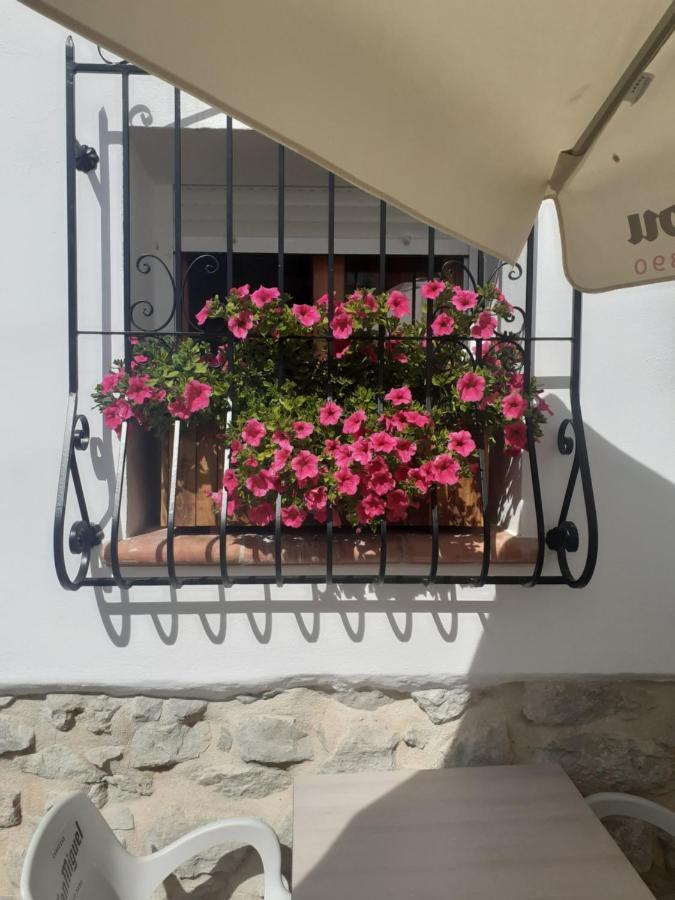 Casa Blanca Bed & Breakfast Castell De Castells Exterior photo